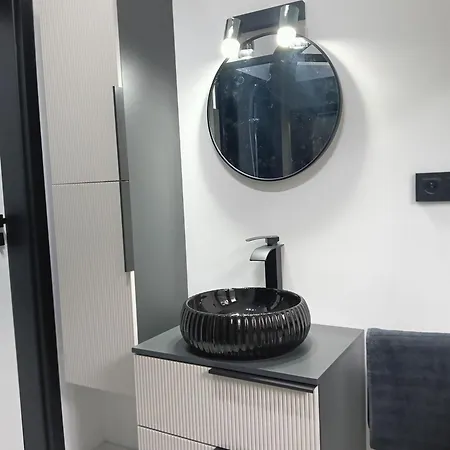 Prázdninový dům Osada Blanka Black & White