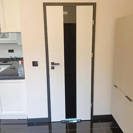 Osada Blanka Black & White *