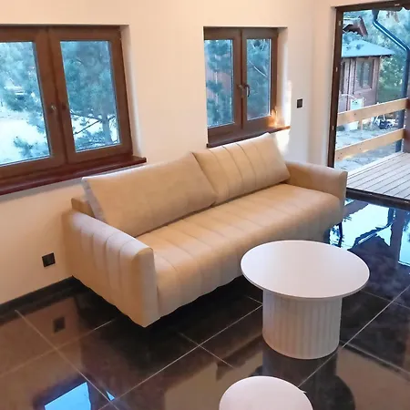 Osada Blanka Black & White Vakantiehuis Swornegacie