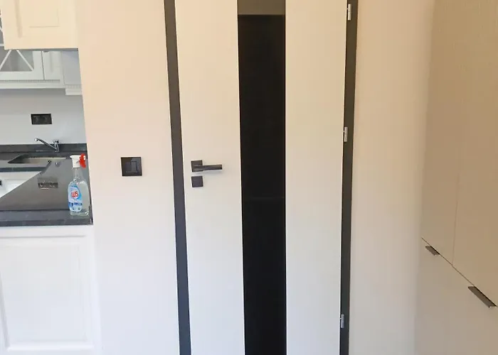 Osada Blanka Black & White *