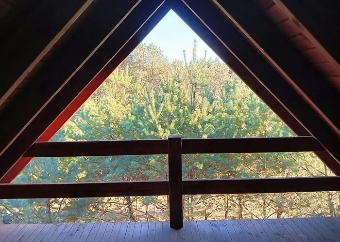 Nyaraló Osada Blanka Black & White Swornegacie