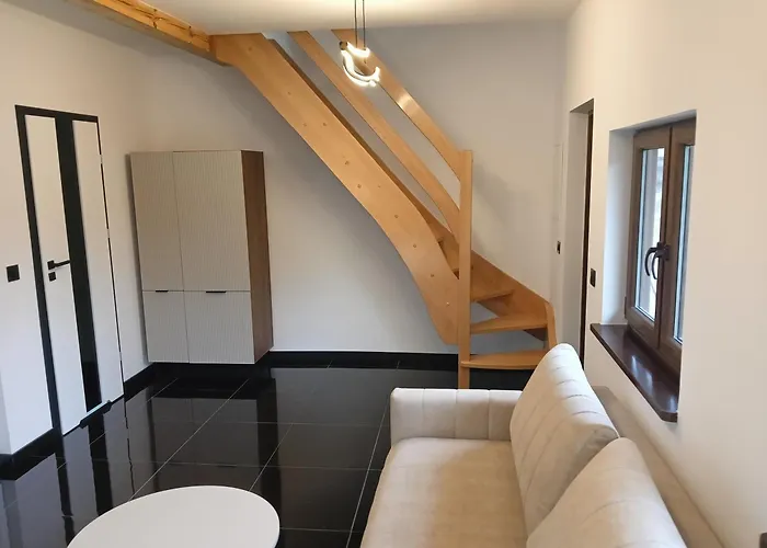 Osada Blanka Black & White Swornegacie